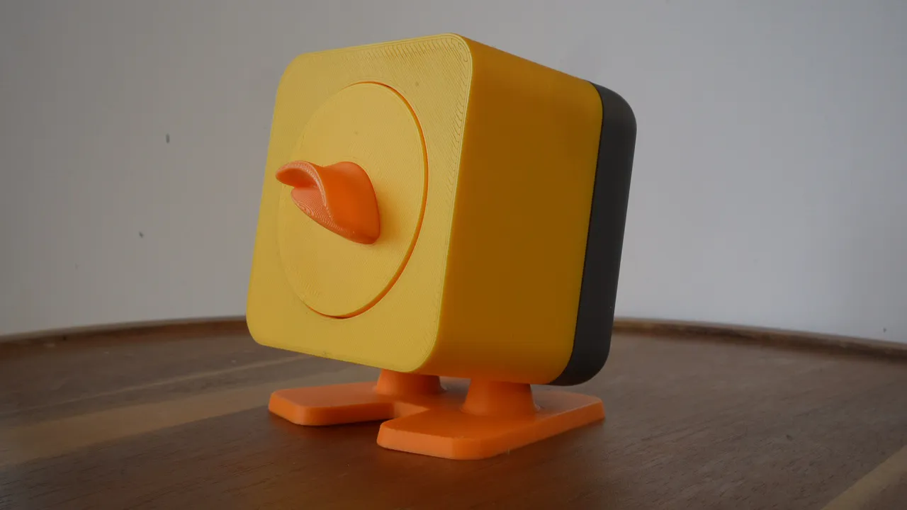 Classic colorway turntable video